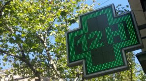Ligera ampliación de horarios de las farmacias en zonas urbanas