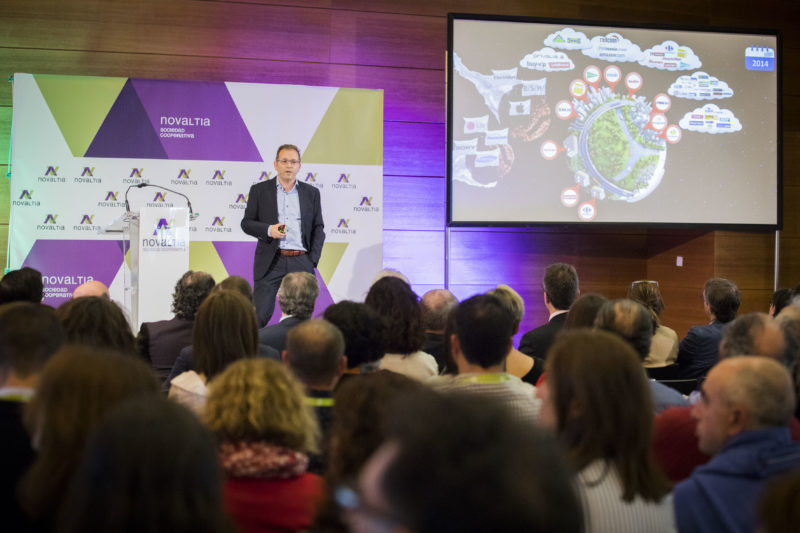 Farmacia y distribución buscan el equilibrio entre su propia identidad y la necesidad de competir.